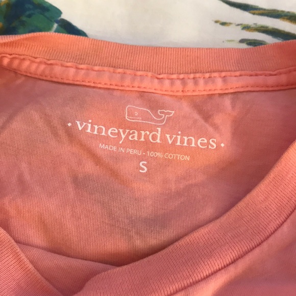 Vineyard Vines T-Shirt - Picture 3 of 4